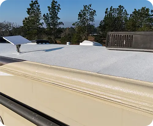 Finished sealed roof edge with metal cap
